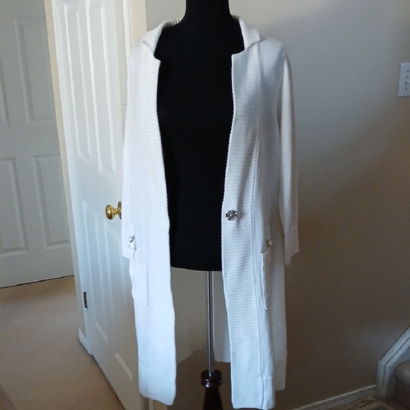 Banana Republic White Long Cotton Sweater - Picture 7 of 11